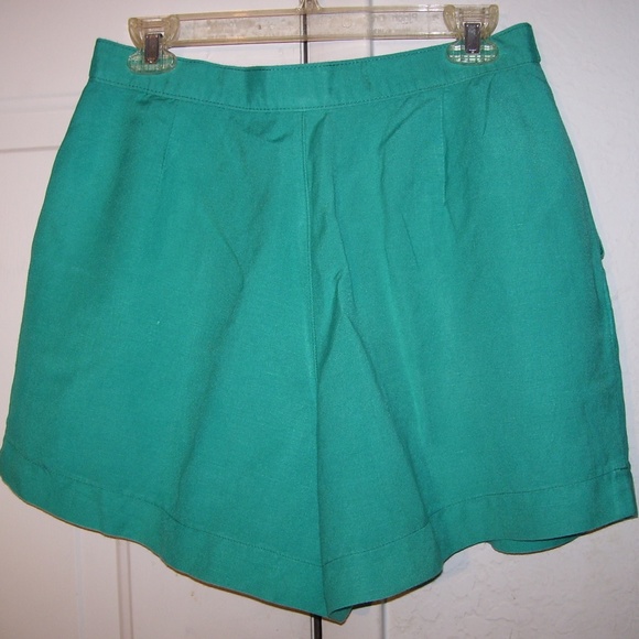 Essentials Style Green Shorts Linen Blend 14 P - Picture 4 of 8